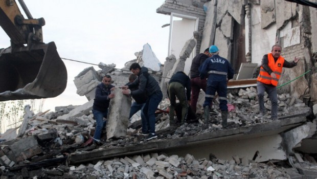 Албания беше разтърсена от ново земетресение този път от 4 3