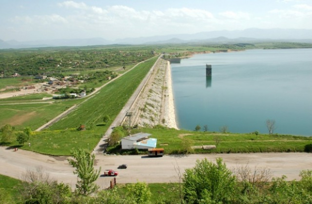 Критично ниски нива на водата в язовир Огоста и Върбешки