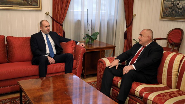 Извънредна среща на Дондуков 2 Премиерът Бойко Борисов здравният министър