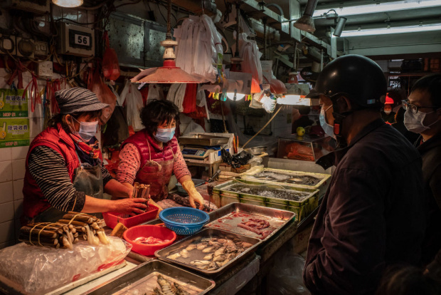 В Китайския град Ухан отново се продава месо на открито