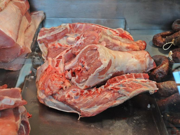Цената на агнешкото месо във фермите е около 6 7 лв кг