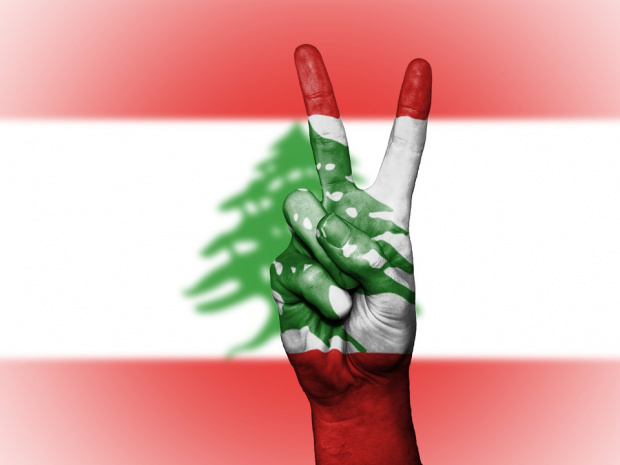 Втора поредна нощ на протести в Ливан В десетки градове