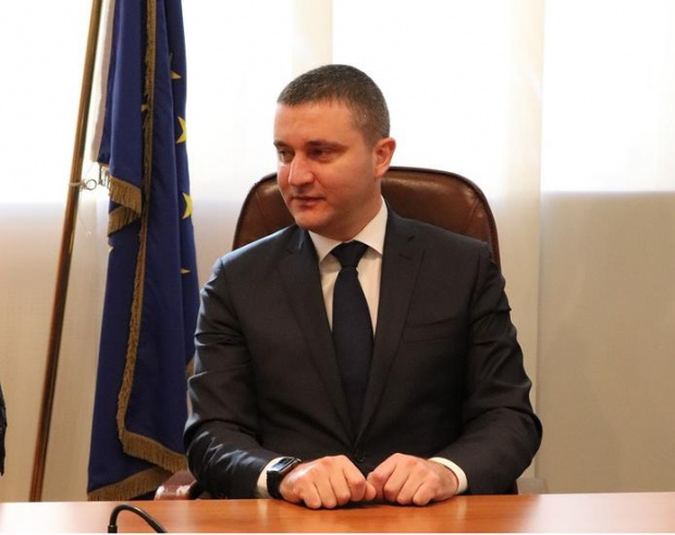 Досегашният министър на здравеопазването Кирил Ананиев взе мястото на Владислав