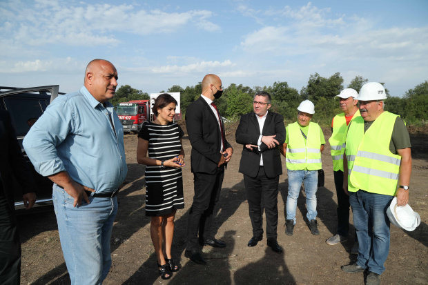 Процесът по изграждането на пътя Видин-Ботевград е необратим, работи се