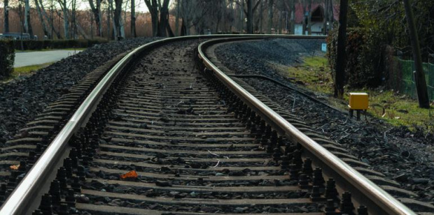 Жена e скочила под бързия влак Пловдив София  Снощи е подаден сигнал
