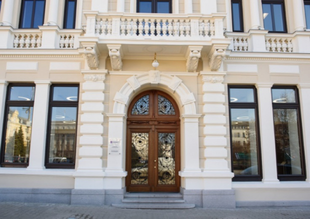 Българската банка за развитие е гарантирала до 6 ноември 823