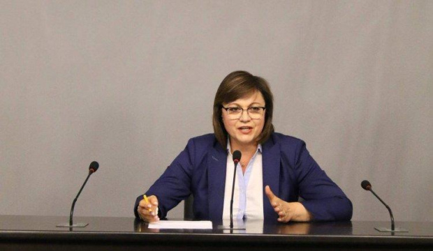 Лидерът на БСП Корнелия Нинова сподели пред БНТ че се