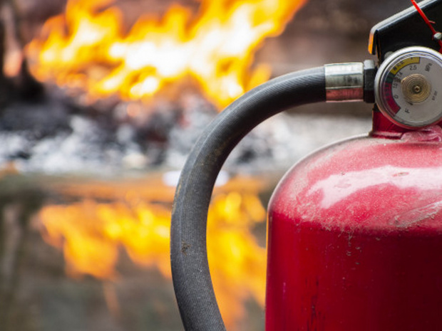 36-годишен мъж от Карнобат превърна в пепел къщата си, намираща