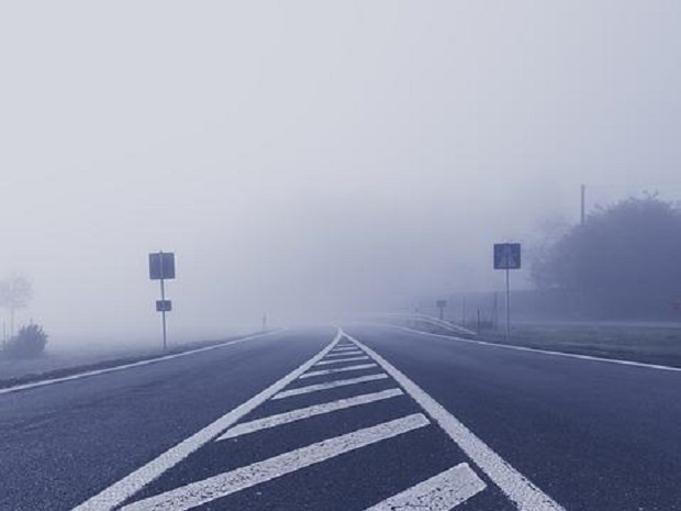 Поради мъгла е ограничена видимостта до около 30 м на магистрала