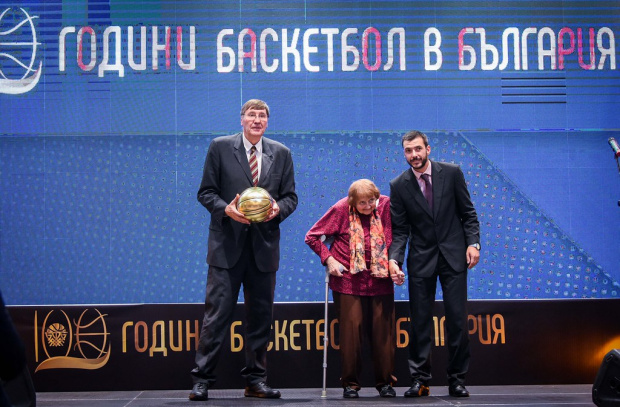  на 83 годишна възраст почина една от легендите на българския баскетбол