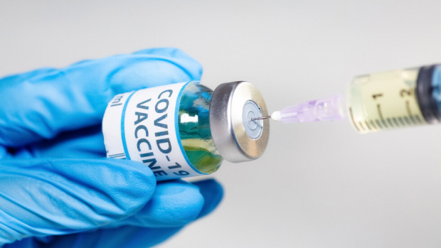 Над милион и половина българи биха се ваксинирали срещу COVID 19