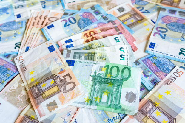 От 1 януари 2024 г ще плащаме с евро в