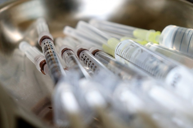Само ваксините могат да спрат новите варианти на коронавируса  Това заяви
