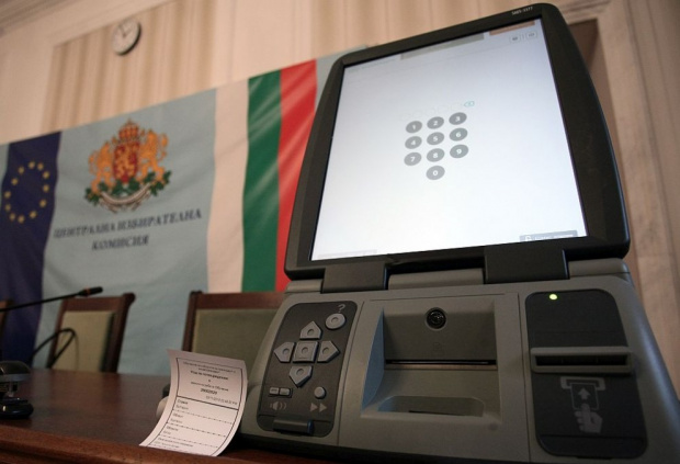 При изборите за народни представители на 11 юли машинно гласуване