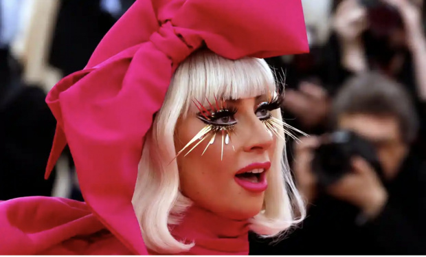 Мега звездата Лейди Гага призна че когато е била на 19