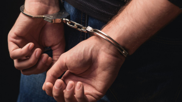 Спецакция срещу наркоразпространението в Поморие завърши с един арестуван предава