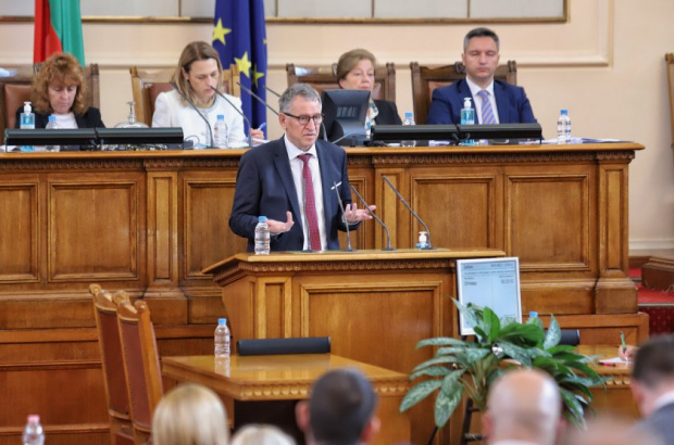 Депутатите приеха актуализацията на бюджета на НЗОК на първо четене