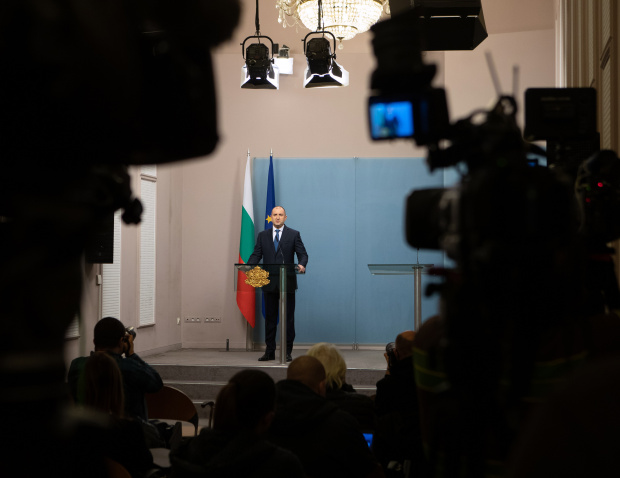 Президентът Румен Радев ще връчи третия проучвателен мандат за съставяне