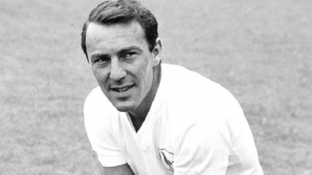 Една от най-големите легенди в английския футбол Джими Грийвс почина