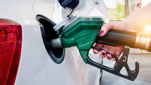 За последната година цените по бензиностанциите са скочили с близо