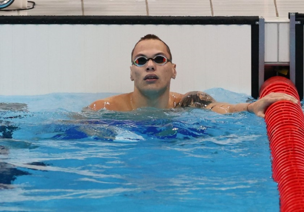Антъни Иванов подобри националния рекорд и се класира на полуфиналите