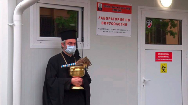 Тревожен черен рекорд по починали в България от коронавирус за