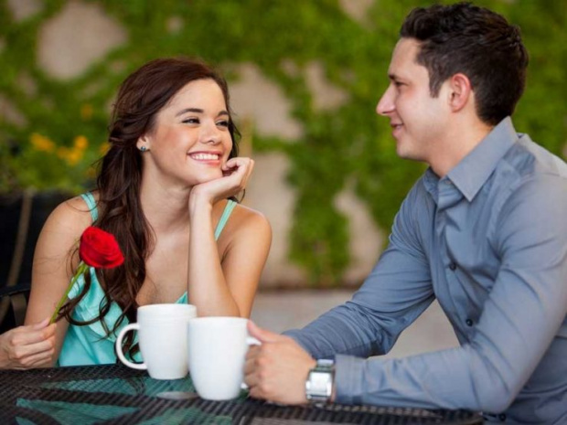 Как да направите добро впечатление на първа среща с мъж