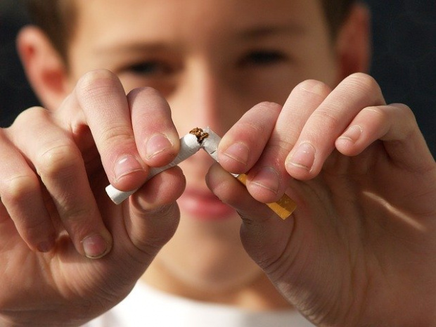 Нова Зеландия ще забрани продажбата на цигари на следващите поколения Хората които ще