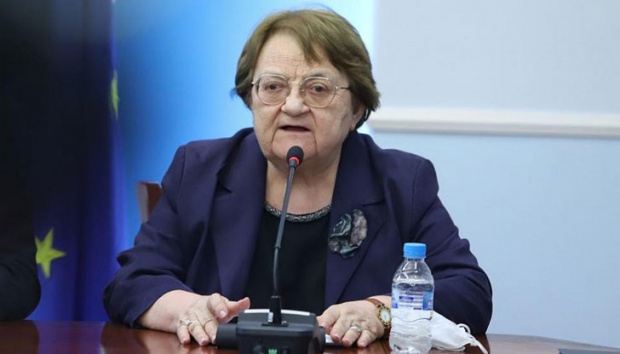 Съветникът на Петков: Сертификатите за антитела трябва да отпаднат