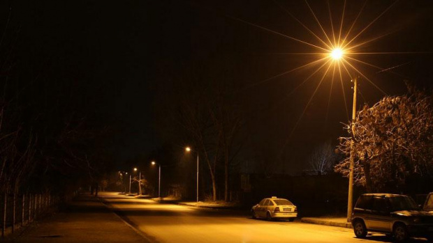 Скъпият ток: Съкратени общинари и режим на уличното осветление в Стамболийски