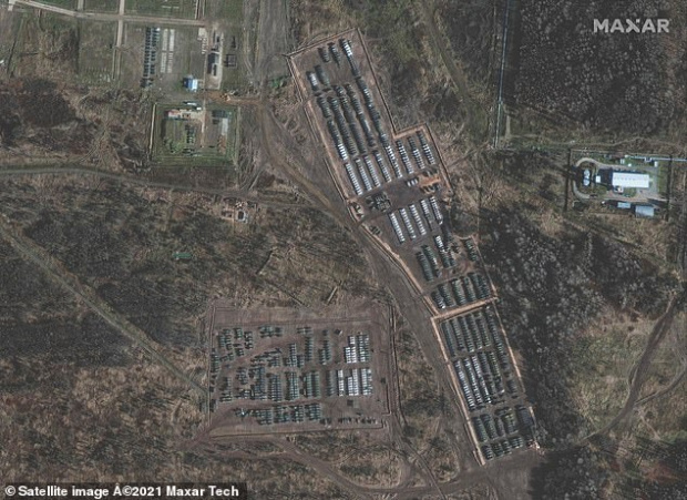 Сателитни снимки на частна американска компания показват подробности от военните
