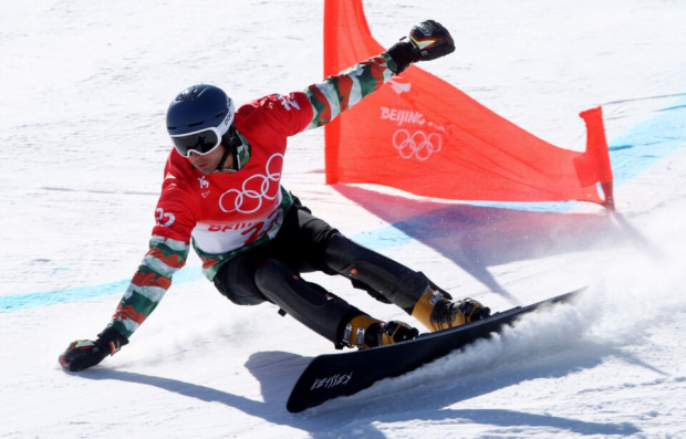 Българският сноубордист Радослав Янков отпадна в осминафиналите на гигантския слалом
