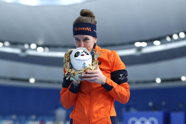 Нидерландката Ирен Вюст стана първият спортист на планетата който печели