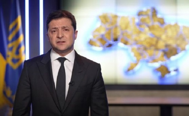 Публикуваме пълния текст на видеообръщението на президента на Украйна Володимир Зеленски
