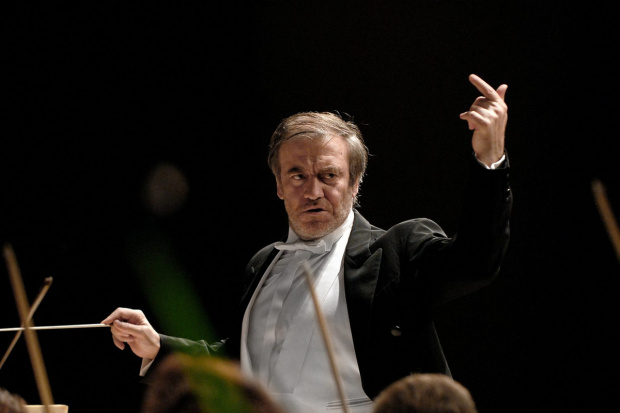 С решение на кмета на Мюнхен Дитер Райтер световноизвестният диригент