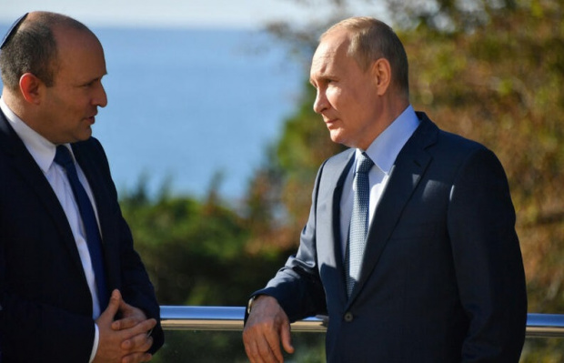 Изненадващо израелският премиер Нафтали Бенет посети Москва и разговаря с