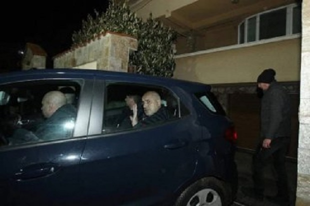Бойко Борисов прекара нощта в ареста  Вчера малко преди 21 00 ч