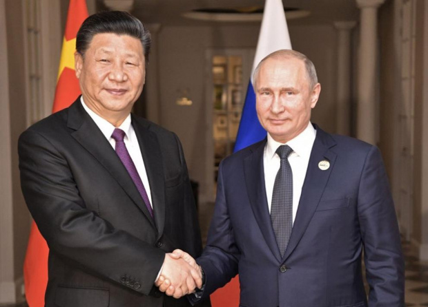 Китай обяви че е против изключване на Русия от предстоящата среща