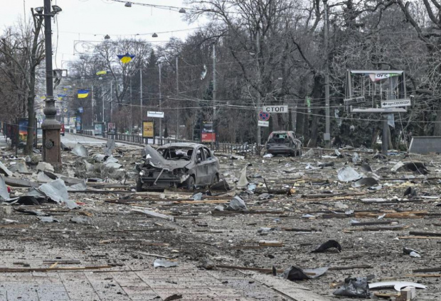 Най малко трима души загинаха при нов руски обстрел на североизточния украински град