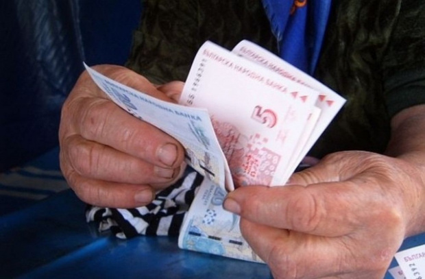 След кибератаката: Пенсионерите няма да останат без пенсии, обещаха от "Български пощи"
