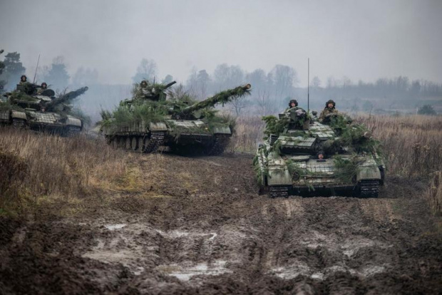 Украйна изстреля три ракети по центъра на южния град Херсон