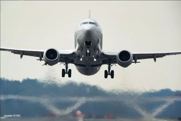 Българската авиокомпания Гъливер спря да продава билети за полета София Скопие