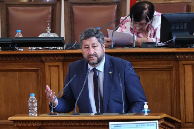 Христо Иванов: Има напрежение между президента и българския национален интерес