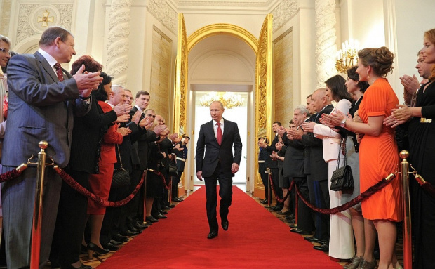 Маниите и страховете на Путин: Отрова, насекоми, мъжественост
