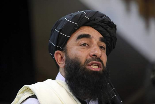 Управляващите в Афганистан талибани наредиха на всички жени които излизат