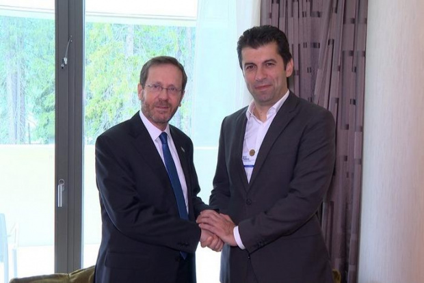 Премиерът Кирил Петков проведе среща с президента на Израел Ицхак