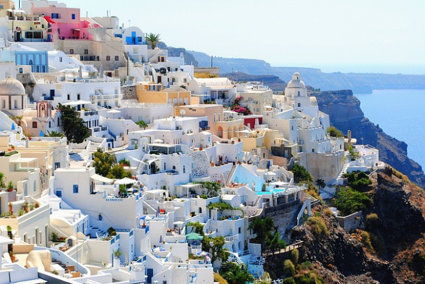 Древна и слънчева страстна и оживена  Гърция е вълнуващо културно съкровище С