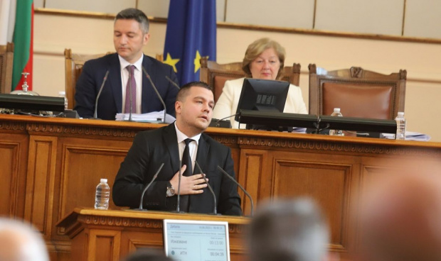 Станислав Балабанов даде старт на дебатите за вот на недоверие