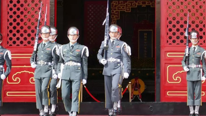 Има ли реална опасност от военен сблъсък между Тайван и Китай?