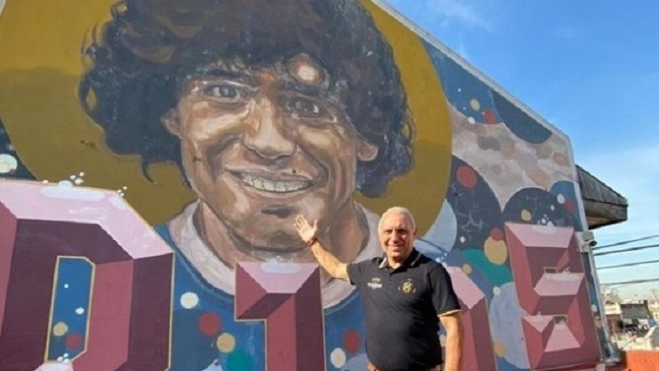 Стоичков почете приятеля си Марадона - посети дома му  в Аржентина